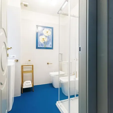 Vittani Palace - The Blue Apartamento Como